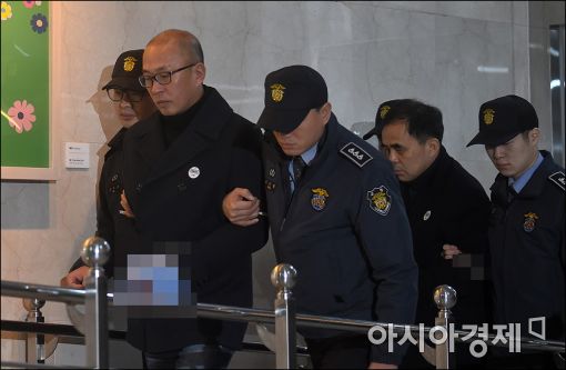 [포토]청문회장 향하는 차은택·김종