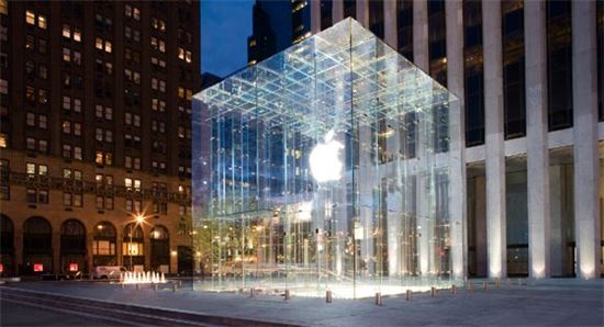 애플, 소프트뱅크 1000억 달러 펀드에 투자 논의