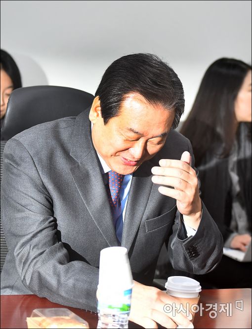 [포토]김무성 전 대표의 '웃음'