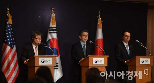 [포토]한미일 북핵 6자회담 수석 기자회견