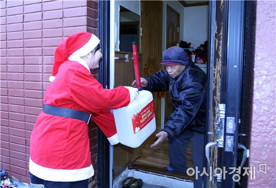 광주신세계, 희망산타 원정대 출정