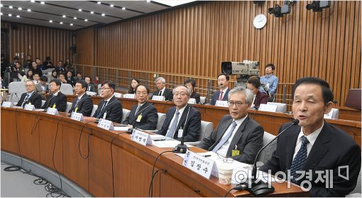 [포토]답변하는 김장수 전 안보실장