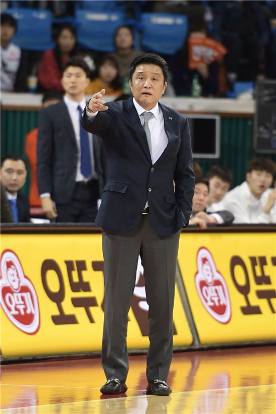 유도훈 감독 [사진= KBL 제공]