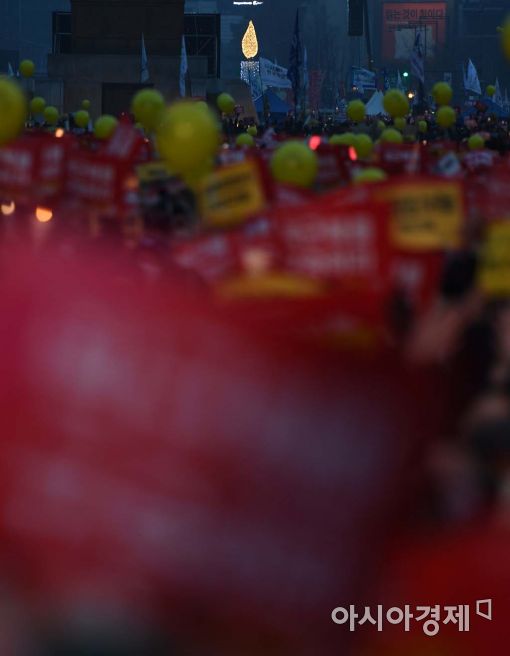 [포토]촛불은 꺼지지 않는다