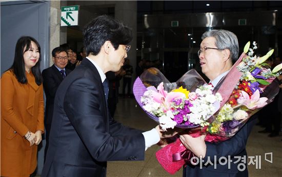 지병문 전남대 총장 조용한 퇴임