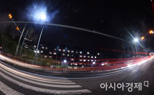 [포토]밤 잊은 헌법재판소
