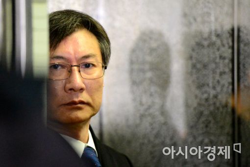 [포토]'블랙리스트 작성 의혹', 정관주 특검 소환 