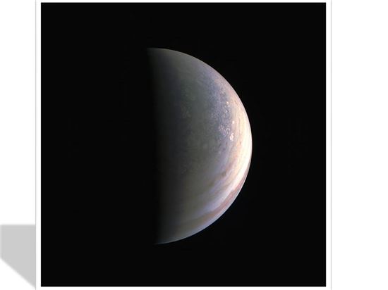▲주노 탐사선이 촬영한 목성의 북극 지역.[사진제공=NASA]