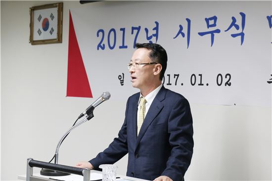 박진규 에넥스 부회장 "2017년 이익중심 성장할 것"