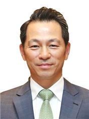 강정석 동아쏘시오그룹 회장의 서포터론