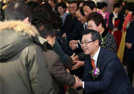 성장현 용산구청장 "위기를 희망으로 만들겠다"