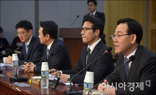 한국당·바른정당, 환노위 MBC·삼성 청문회 '날치기' 질타