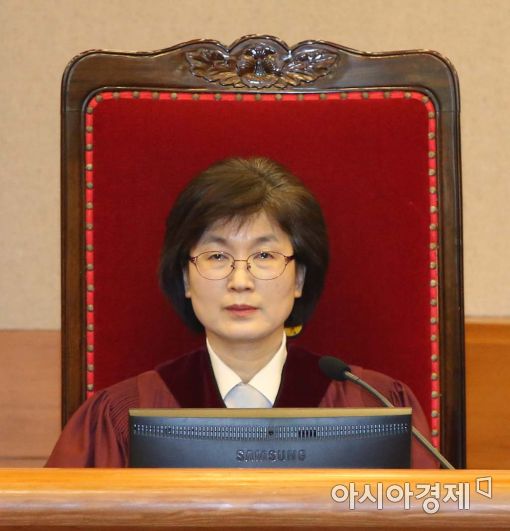 [포토]박근혜 탄핵심판 참석한 이정미 헌법재판관 