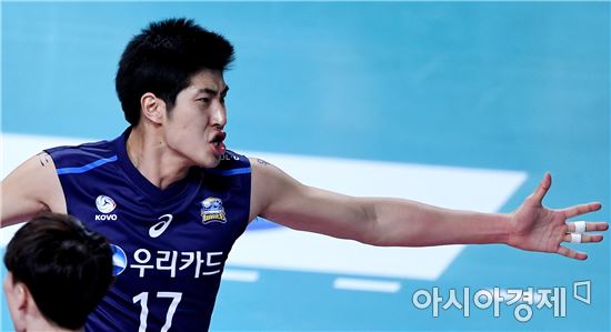 [포토]박상하, '짜릿한 블로킹 득점'