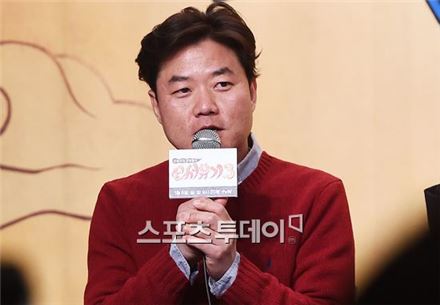 윤여정·이서진·정유미, 나영석PD 새 예능 출연? tvN 측 "기획 초기 단계"