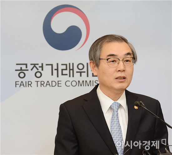 삼성 500만주 처분 '공정위 정책판단'…청와대 행정관도 증언 