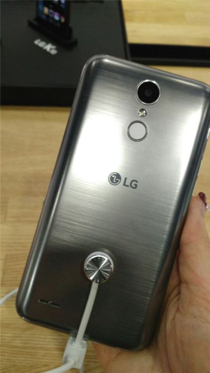 LG K10 2017년형