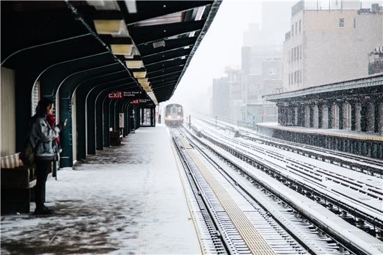 [포토]겨울 눈폭풍에 시달리는 뉴욕