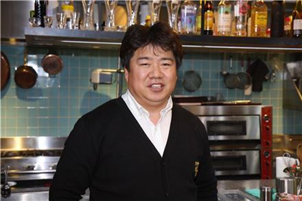 [포커스人]'닭의 해'…치킨메뉴 개발자들의 한판승부