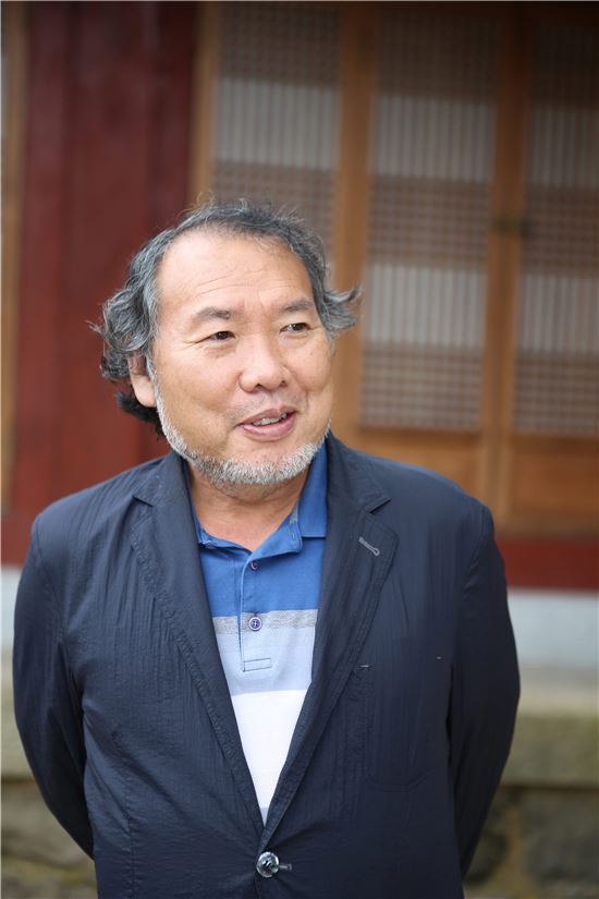 엄혹한 시대, '가야산 호랑이' 성철 스님 불러내다 