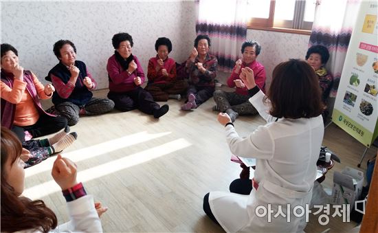 곡성군, 찾아가는 경로당 의료서비스로 ‘주민건강 체크’ 큰 호응