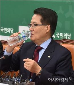 노련한 선장 박지원, 헤쳐나갈 숙제는