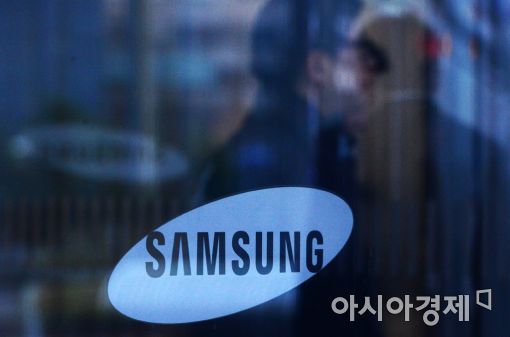 [포토]긴장감 흐르는 삼성