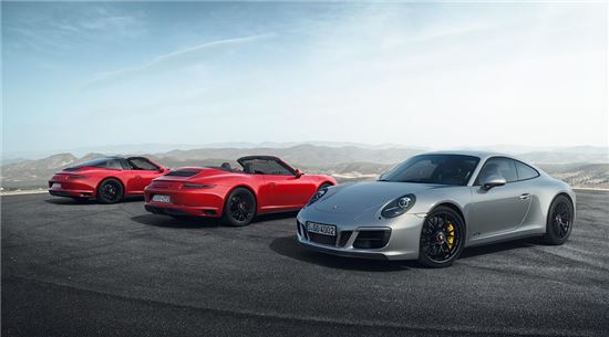 포르쉐, 뉴 911 GTS 출시…포르쉐 911 라인업 강화