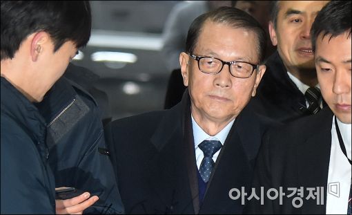 헌재 증인 김기춘, '건강 이상' 이유로 불출석사유서 제출