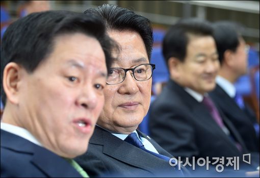 박지원 "黃대행은 국무총리…2월 대정부질문 출석해야"