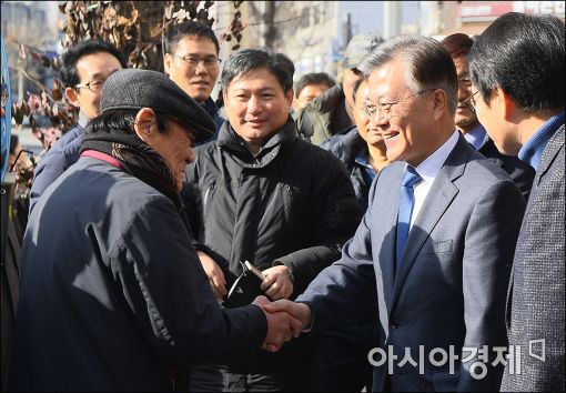 [포토]"반갑습니다"