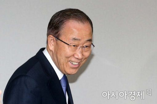 [포토]기자간담회 참석하는 반기문 전 총장