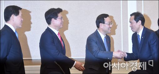 [포토]한자리에 모인 4당 원내대표