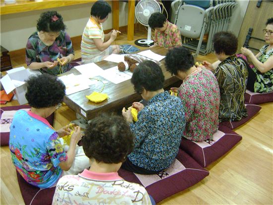 관악구, 어르신 행복한 기억찾기 나서 