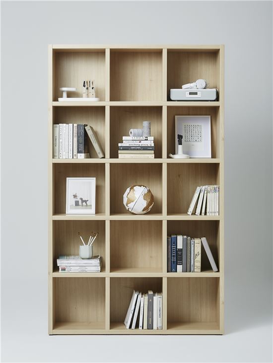 "쌓으면 63빌딩 1만개" 한샘몰, '샘 책장' 판매 150만개 돌파