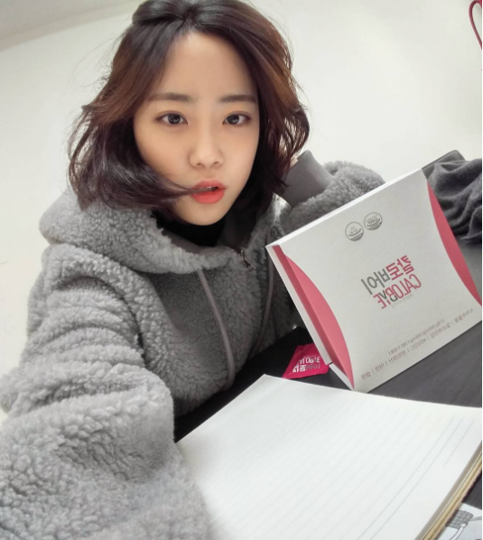 허영지, 헝클어진 단발에도 귀여움 폭발 다이어트 셀카 "힘내서 퐈이륑♥"