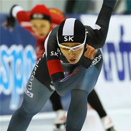 이상화, 빙속 세계선수권 여자 500m 은메달(종합)