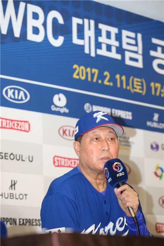 김인식 WBC대표팀 감독 "1차 목표는 1차 예선 통과"