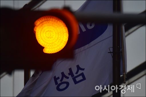 [이재용 구속] 미증유의 충격…삼성 "경영 올스톱 불가피, 앞이 캄캄하다" (종합) 
