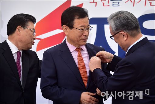 당정 "안보·경제위기 대응…'내수·민생 대책' 조기 마련"