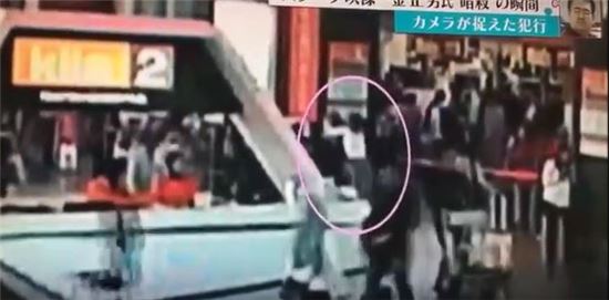 '김정남 암살' 찍힌 CCTV 첫 공개…女용의자 기습공격