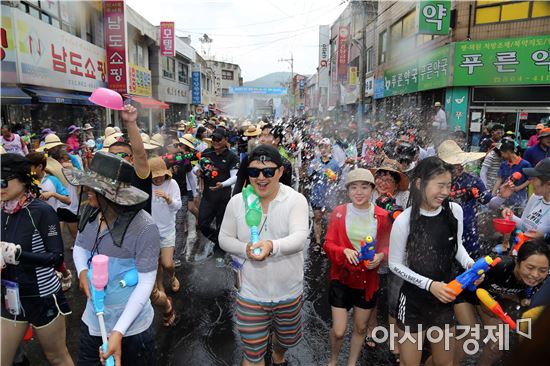 장흥 물축제, 대한민국축제콘텐츠대상과 함께  인기상까지 휩쓸어