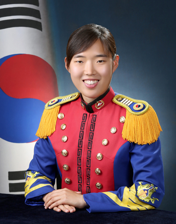 육사 졸업식에 수석졸업을 차지한 이은애 생도
