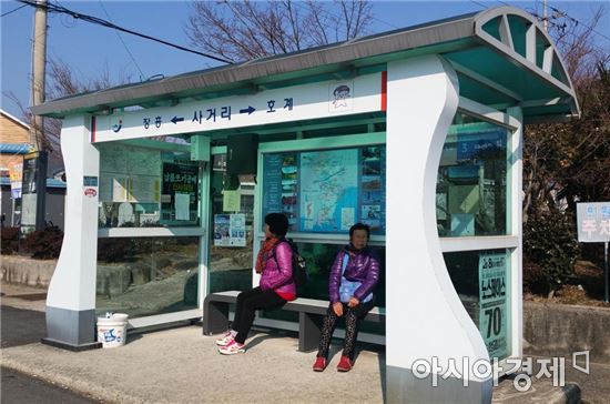 장흥군, “따뜻하게 버스 기다리세요”