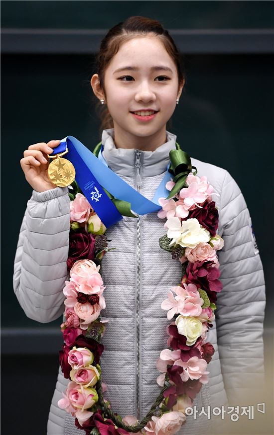 [포토]최다빈, '자랑스러운 금메달'