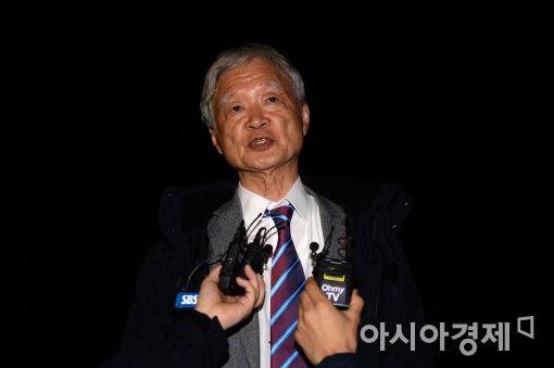 [포토]탄핵심판 최종 변론 마친 서석구 변호사