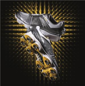 풋조이의 하이퍼플렉스II "백 투 베이직"