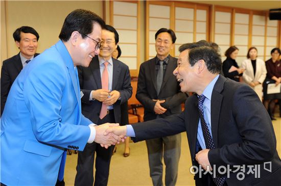 [포토]광주광역시⇔완도군, 국제행사 성공개최 업무협약식