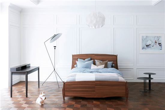 "침실 인테리어 포인트" 시몬스침대, '더블 침대 프레임' 신제품출시