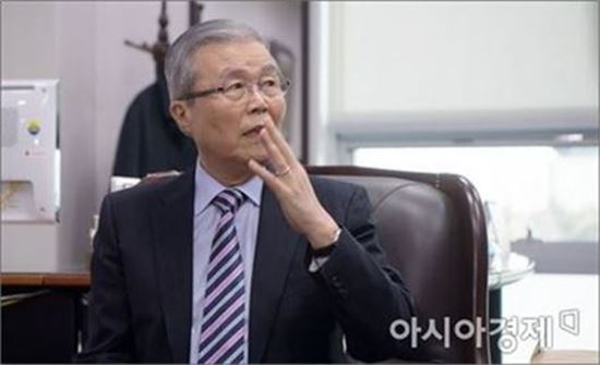 김종인 전 더불어민주당 비상대책위 대표